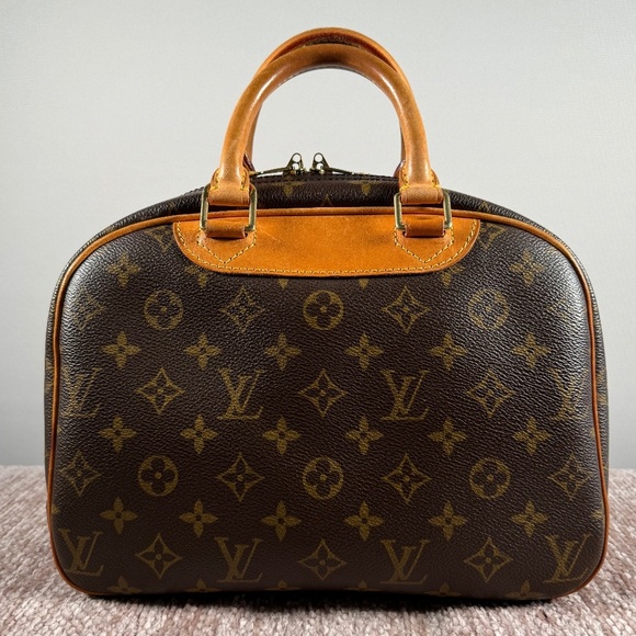 Louis Vuitton Trouville Monogram - Picture 4 of 16